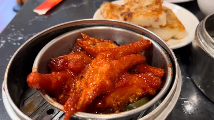 Hong Kong Chinese Restaurant 2