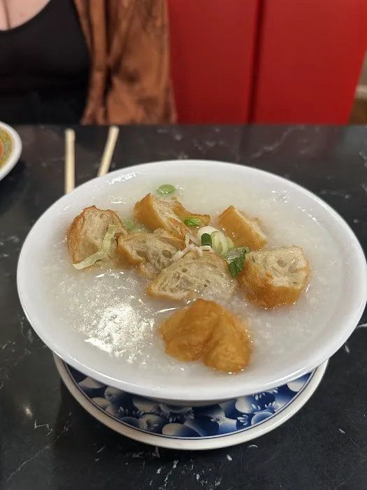 Hong Kong Chinese Restaurant 7
