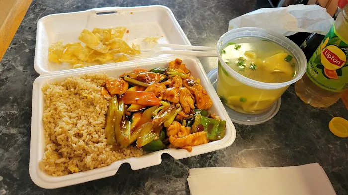 Wok'n Grille 4