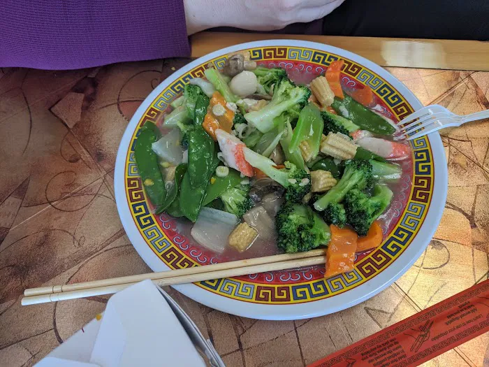 Chen's Kitchen 6