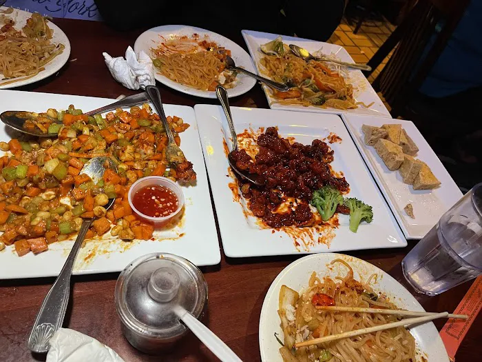 C&T Wok 8