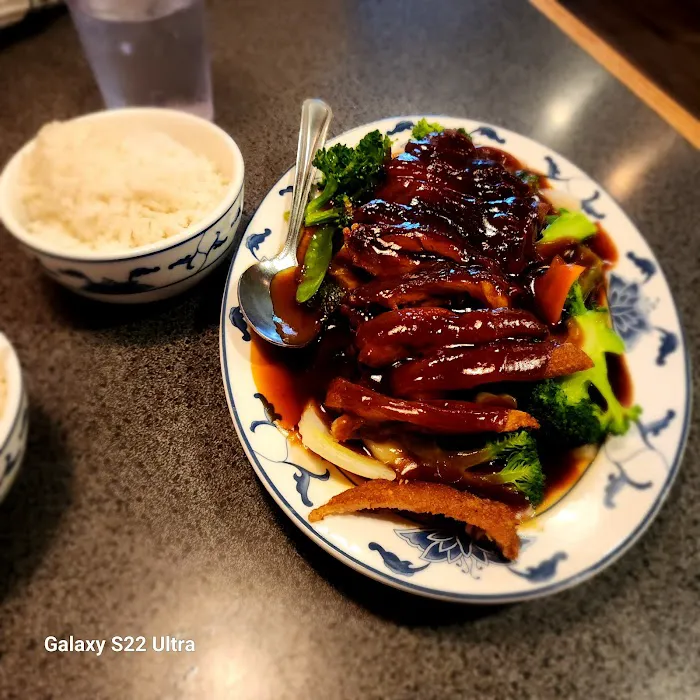Red Dragon Chinese Restaurant 3