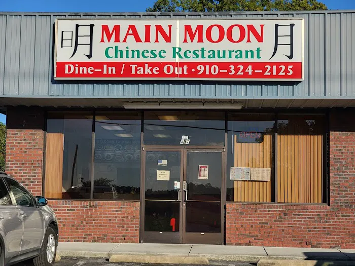 Main Moon 8