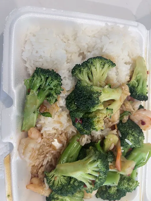 Rainbow Garden Chinese Restaurant 3
