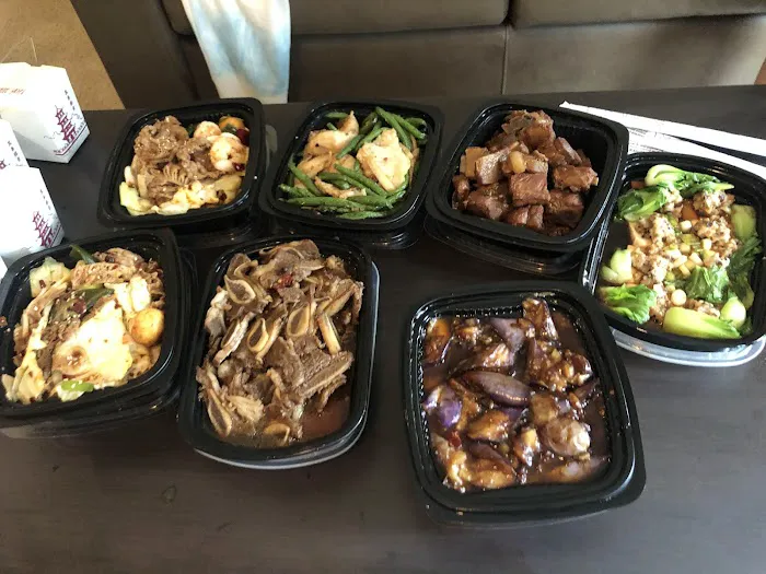 Jade Palace Restaurant 4