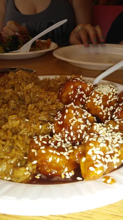 Hong Kong Chinese Restaurant 8