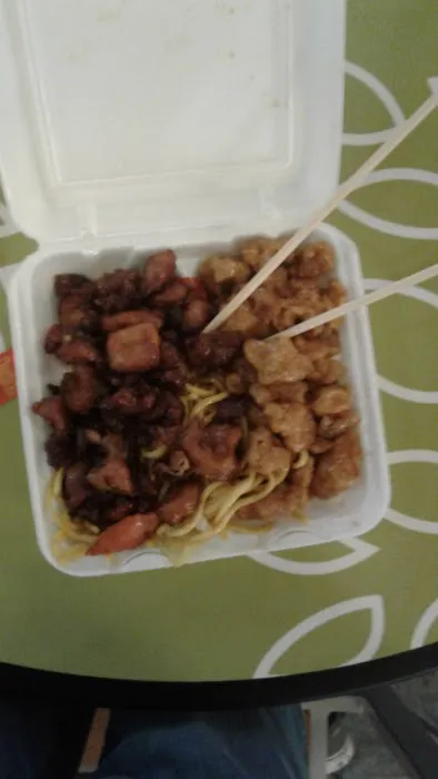 Sino Wok Chinese Eatery 3