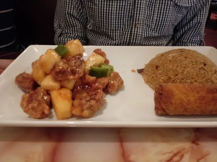 Fujo's Chinese Restaurant 6