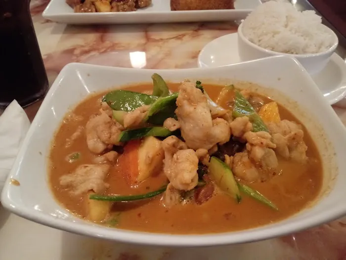 Fujo's Chinese Restaurant 8