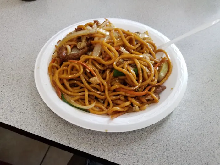 Golden China Restaurant 4