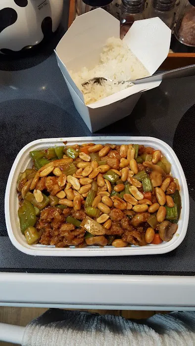 Golden China Restaurant 8