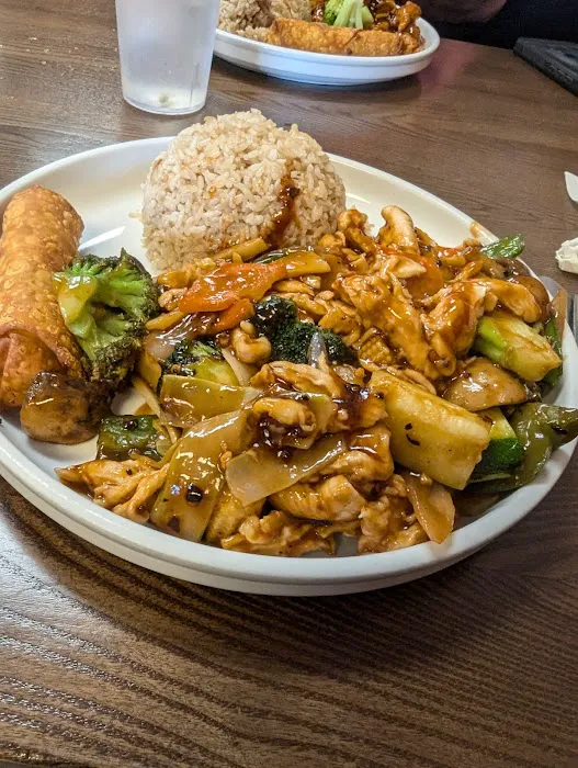 Golden Garden Restaurant 3