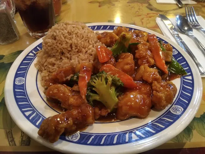 Golden China Restaurant 3