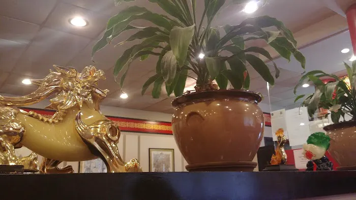 Golden China Restaurant 10