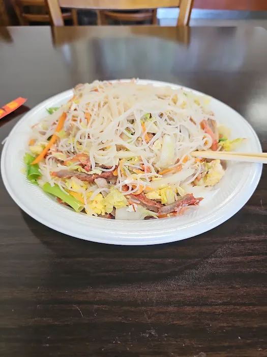 Huang's Kitchen 9