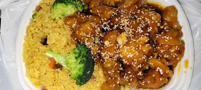 Huang's Kitchen 3