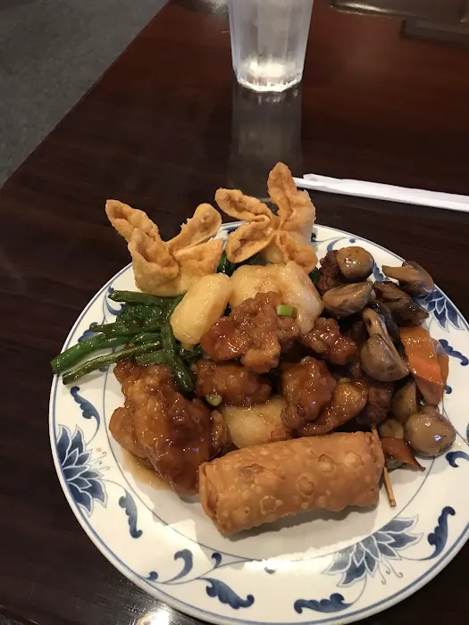 Mandarin Chinese Restaurant 10