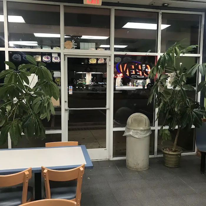 Lee's Chinese Restaurant 6