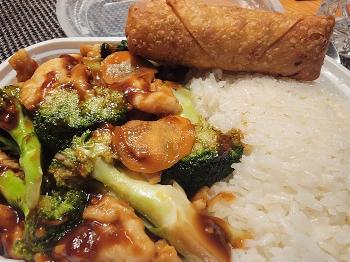 Mr Lu's Chinese Restaurant 9