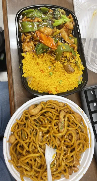 ASIAN BISTRO 8