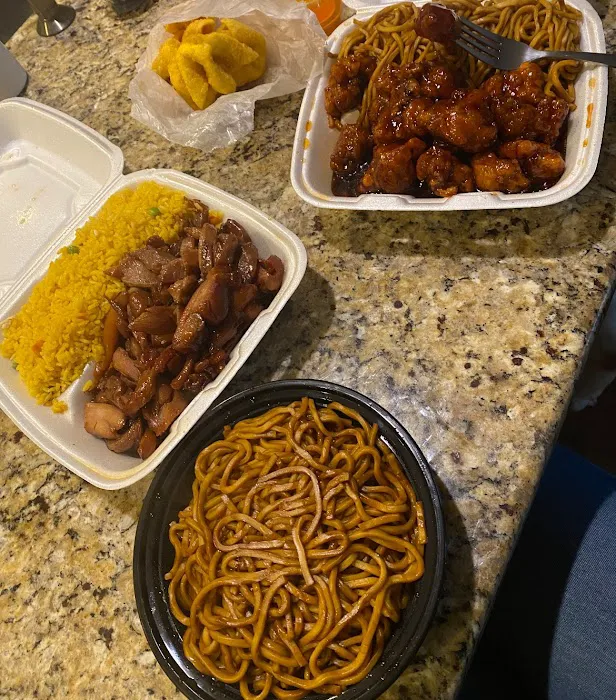 Chong Chin Chinese Restaurant 10