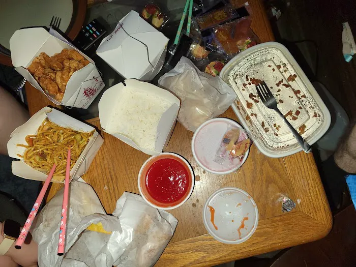 Golden China Restaurant 4