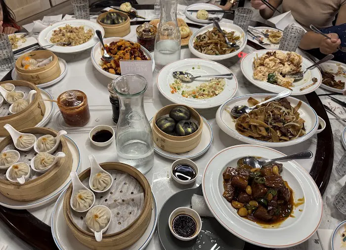 The Imperial Treasure宝藏: Dim Sum & Authentic Chinese Cuisine 6