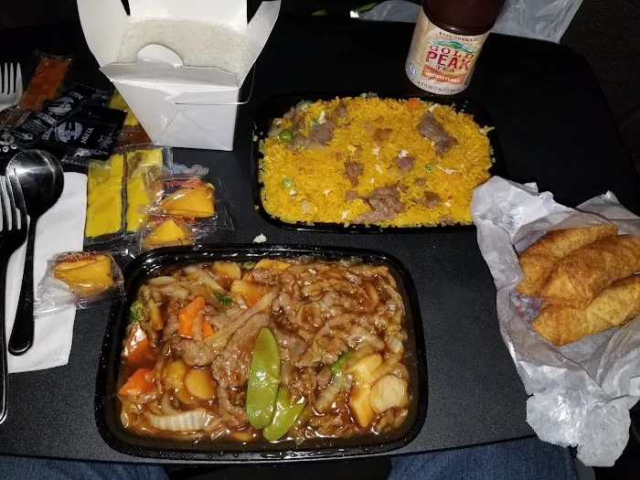 China II Restaurant 8