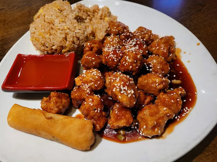 MingFu Chinese & Sushi - Matthews 5