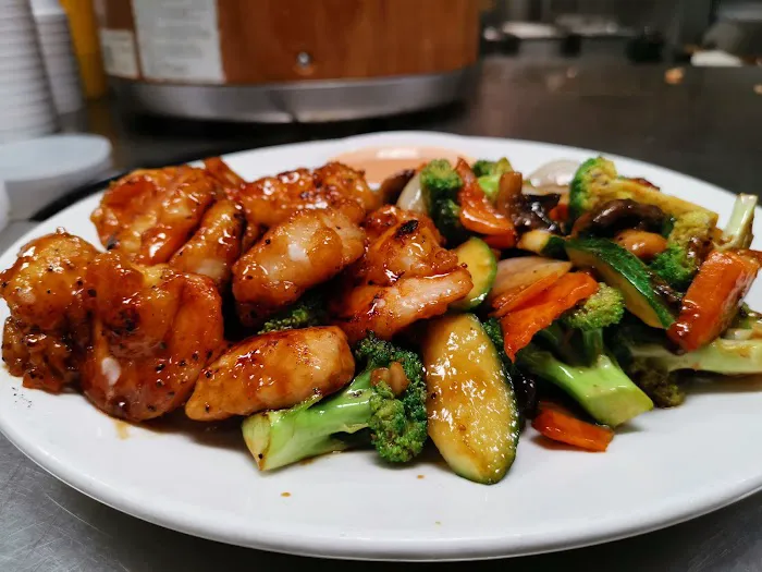 huang's china bistro 5