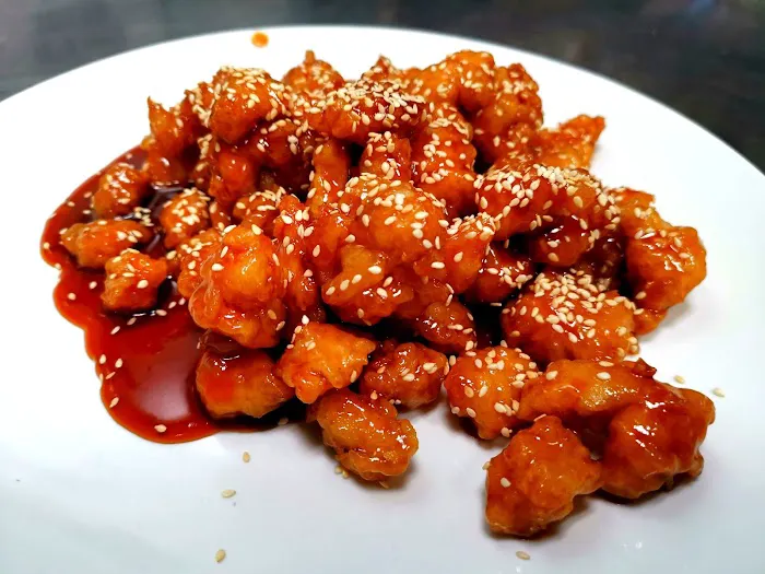 huang's china bistro 9