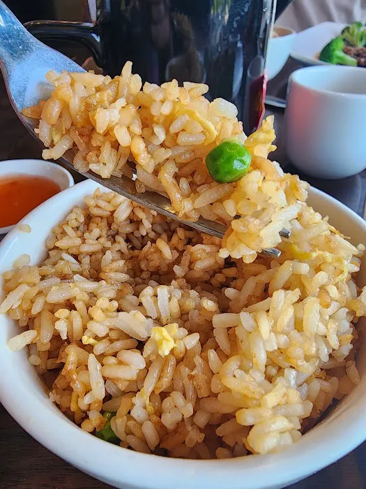 Mingfu Sushi & Chinese 4