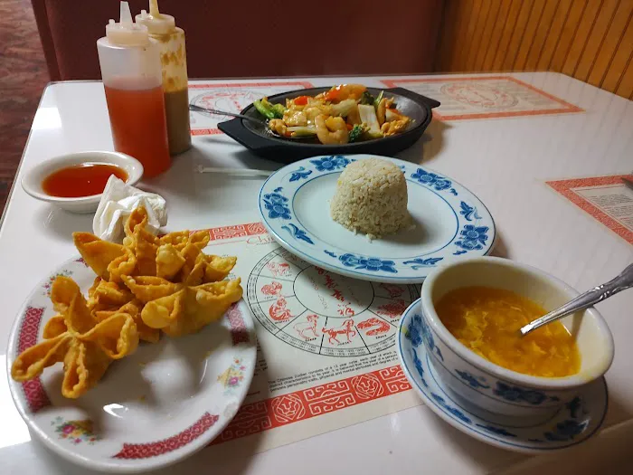 Canton Restaurant 10