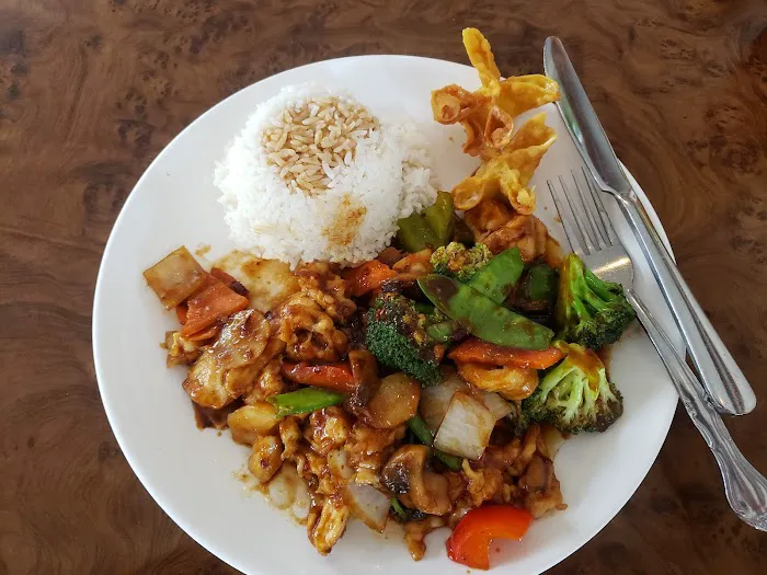 Delicacy Chinese Bistro 5