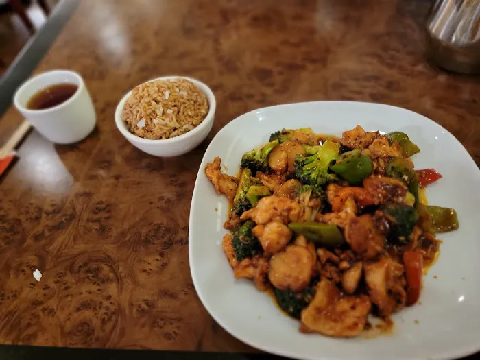 Delicacy Chinese Bistro 2