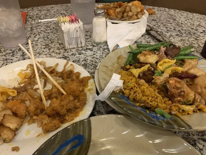 Golden Wok 6