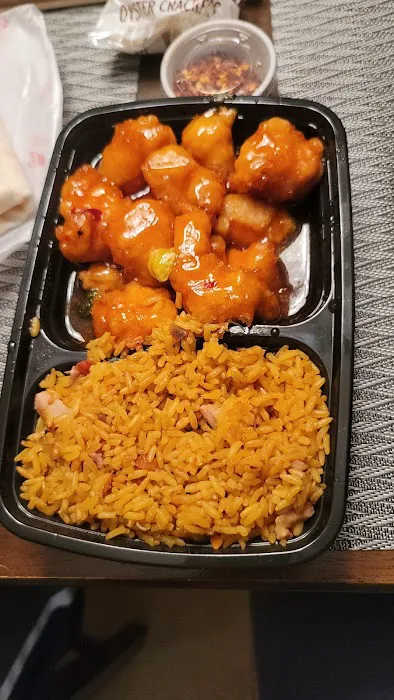 Fu Wing Chinese Restaurant 9