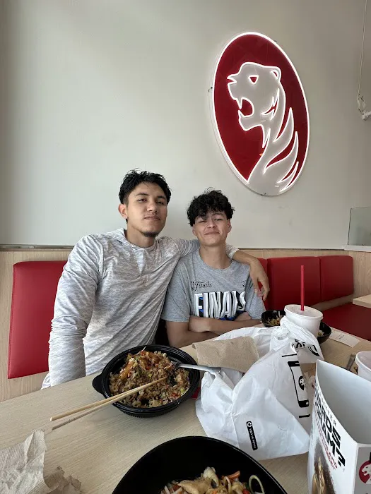 Pei Wei Asian Kitchen 1