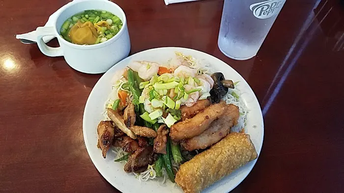 Jin Jin Chinese Buffet and Sushi 2