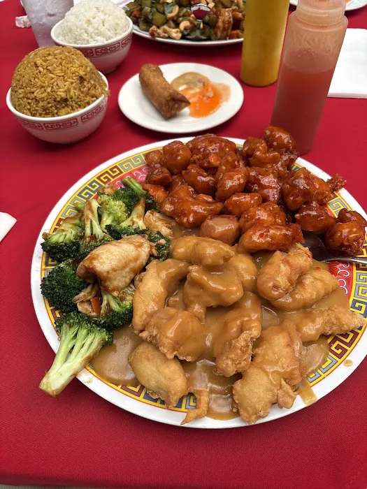 Formosa's II Chinese Restaurant 9