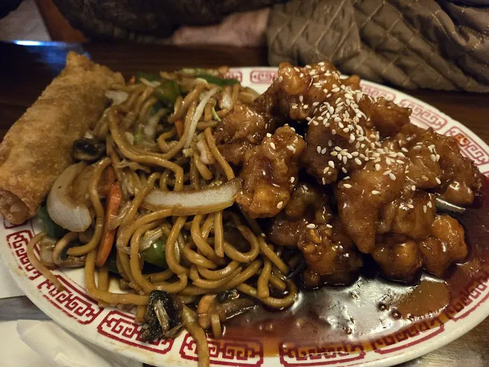 New Ming Wah Restaurant 2