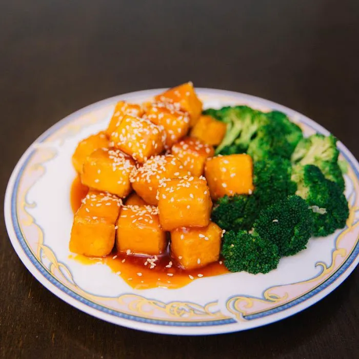 Yang's Kitchen Chinese Restaurant 2