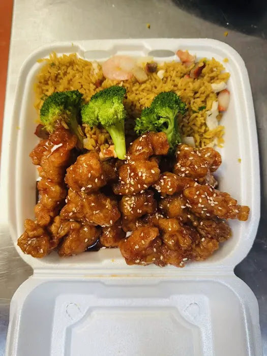 7311 Parklane Rd Columbia, SC 29223 2