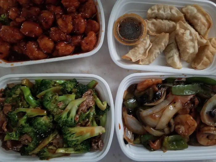 China Wok Restaurant 8