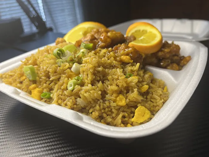 Chinese Cuisine & Thai Food 7