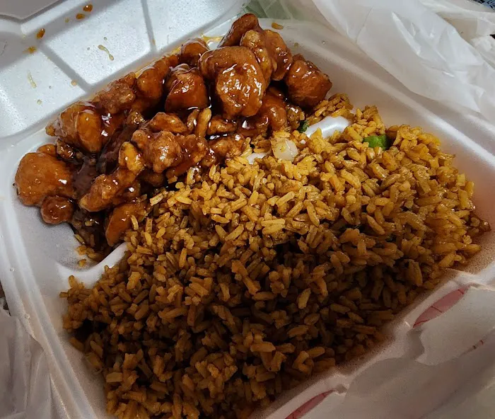 Peking Wok(Hardscrabble rd) 4