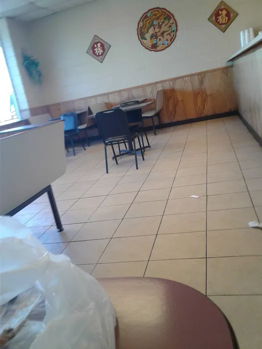 Chow's Restaurant 3