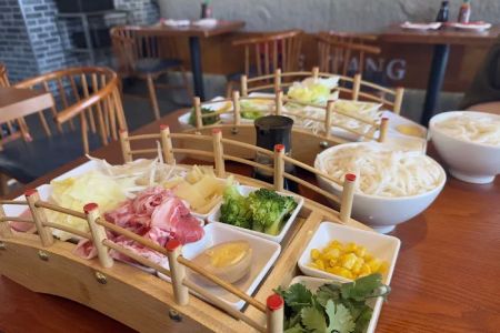 Etang Noodle & Hot Pot