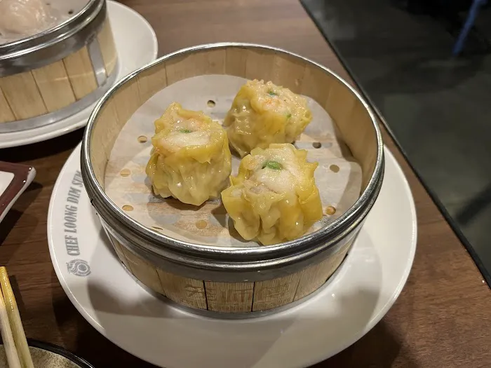 Chef Loong Dim Sum & Soup Dumplings 笼师傅 4