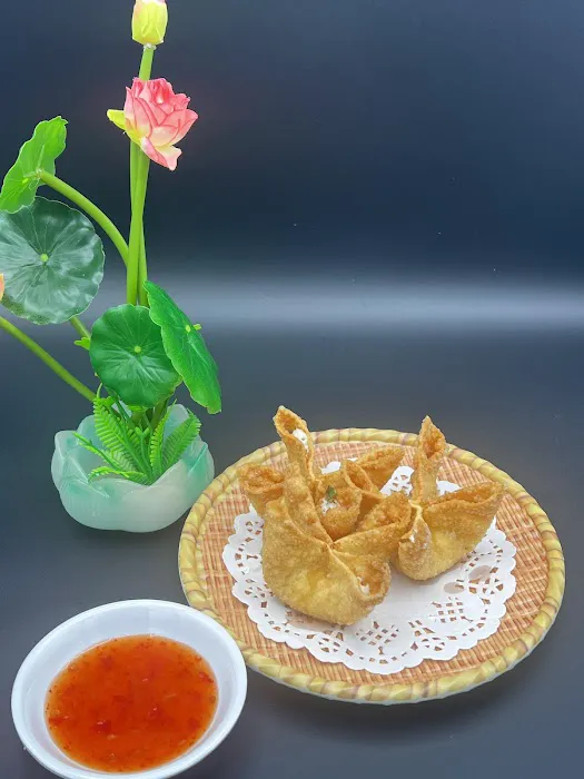 Chef Loong Dim Sum & Soup Dumplings 笼师傅 10